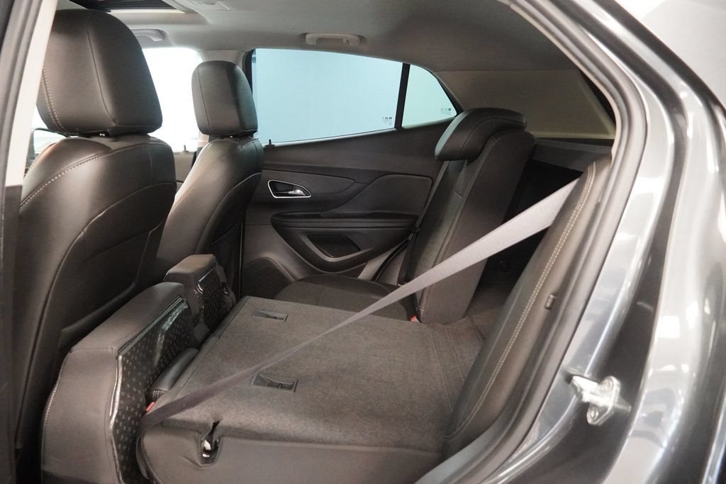 Used 2016 Buick Encore Convenience AWD/4WD image 27