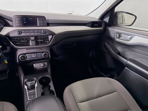 Used 2022 Ford Escape S image 23