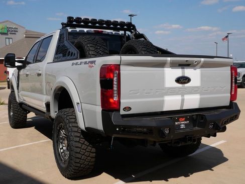 New 2026 Ford F250 Lariat w/ Black Appearance Package AWD/4WD image 6