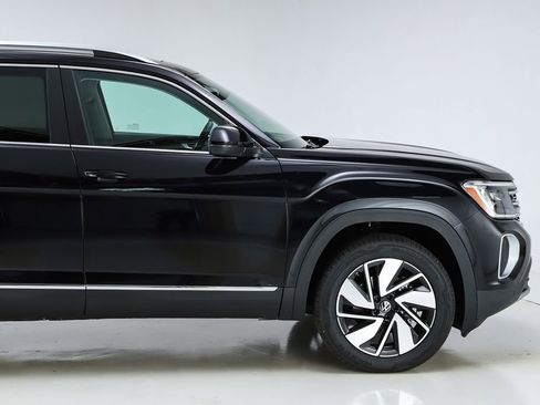 New 2026 Volkswagen Atlas SEL image 12