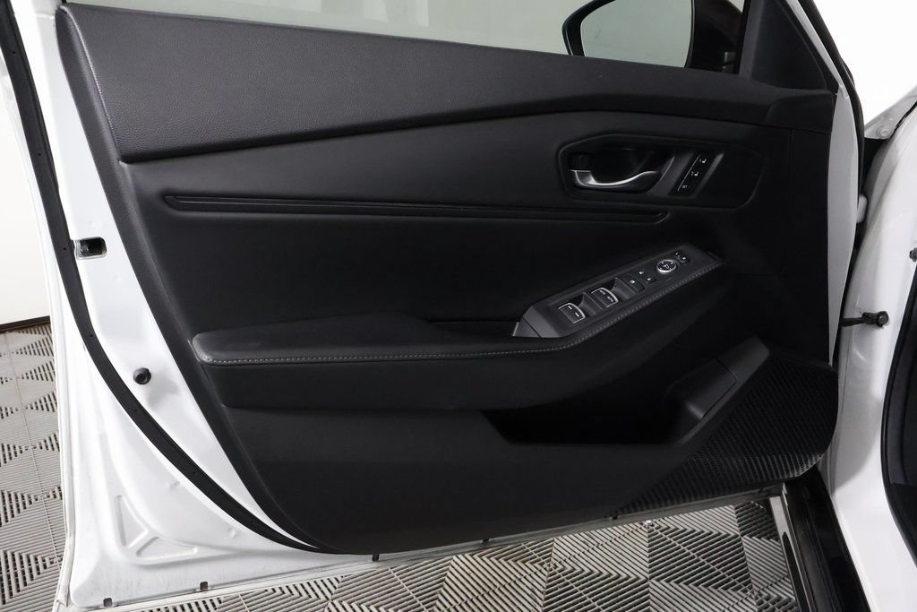 Used 2024 Honda Accord Sport image 12