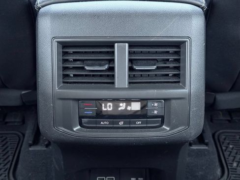 Used 2021 Volkswagen Atlas SE AWD/4WD image 27