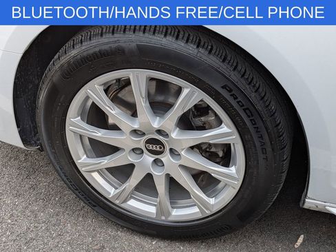 Used 2023 Audi A4 2.0T Premium w/ Convenience Package image 10