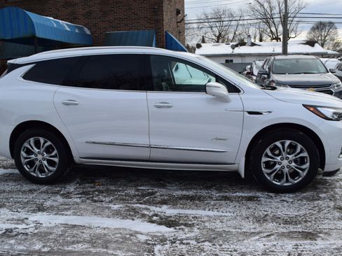 Used 2021 Buick Enclave Avenir w/ Avenir Technology Package image 5