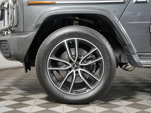 Used 2025 Mercedes-Benz G 550 image 9