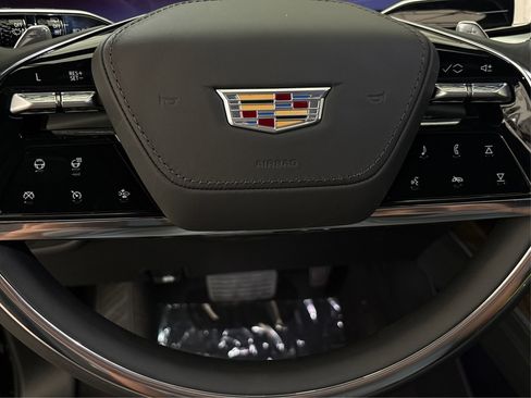 New 2025 Cadillac Escalade ESV Sport Platinum image 18