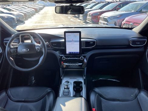 Used 2023 Ford Explorer ST w/ Equipment Group 401A image 18