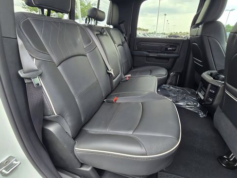 New 2026 RAM 2500 Limited image 19