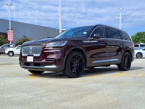 Used 2022 Lincoln Aviator Reserve w/ Equipment Group 201A RWD image 1