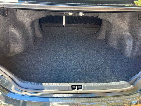 Used 2012 Toyota Camry XLE image 16