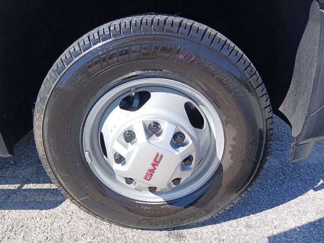 Used 2025 GMC Sierra 3500 Pro AWD/4WD image 56