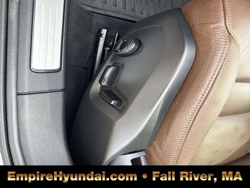 Used 2025 Volvo V60 B5 Cross Country Plus image 20