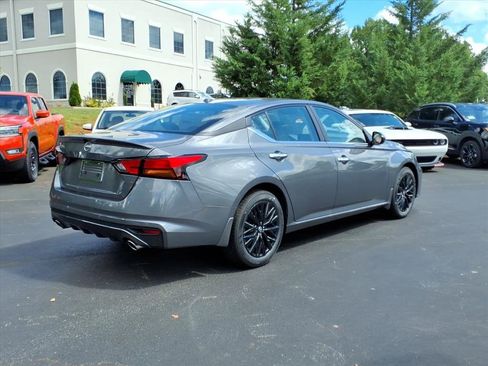 New 2025 Nissan Altima 2.5 SV w/ SV Special Edition Package image 3