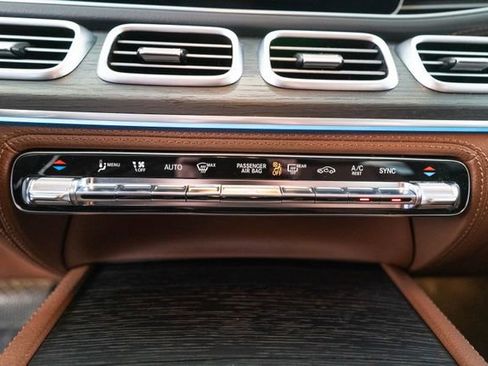 Certified 2024 Mercedes-Benz GLE 350 4MATIC image 25