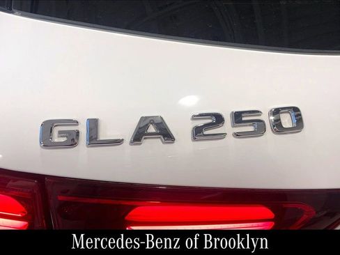 Certified 2026 Mercedes-Benz GLA 250 4MATIC image 12