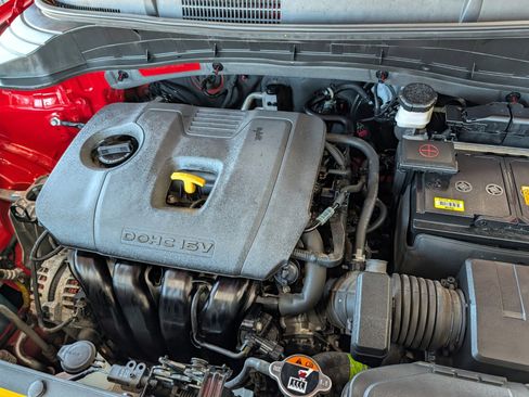 Used 2022 Kia Soul LX image 22