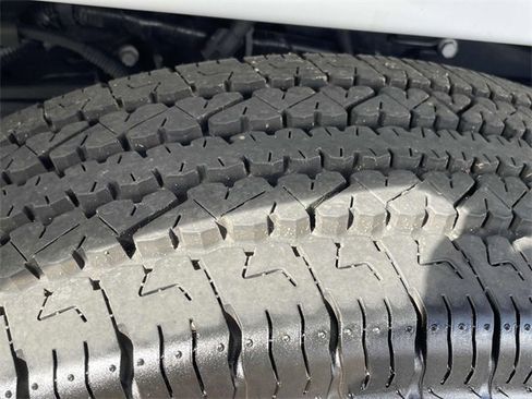 Certified 2025 Chevrolet Express 2500 w/ Driver Convenience Package image 11