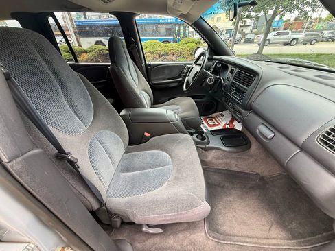 Used 2000 Dodge Durango 2WD image 40