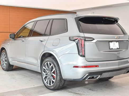 Used 2024 Cadillac XT6 Sport w/ Technology Package AWD/4WD image 8