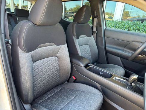 Used 2026 Nissan Kicks SV w/ Cold Weather Package AWD/4WD image 34