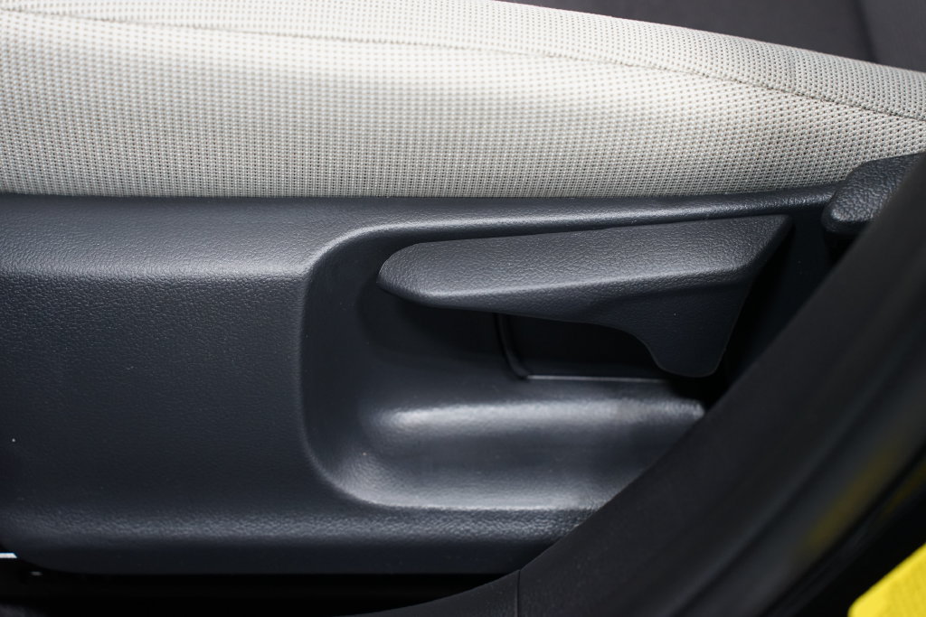 New 2027 Toyota Corolla LE FWD image 31
