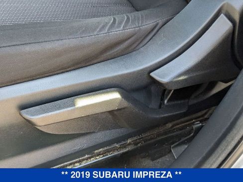 Used 2019 Subaru Impreza 2.0i image 14