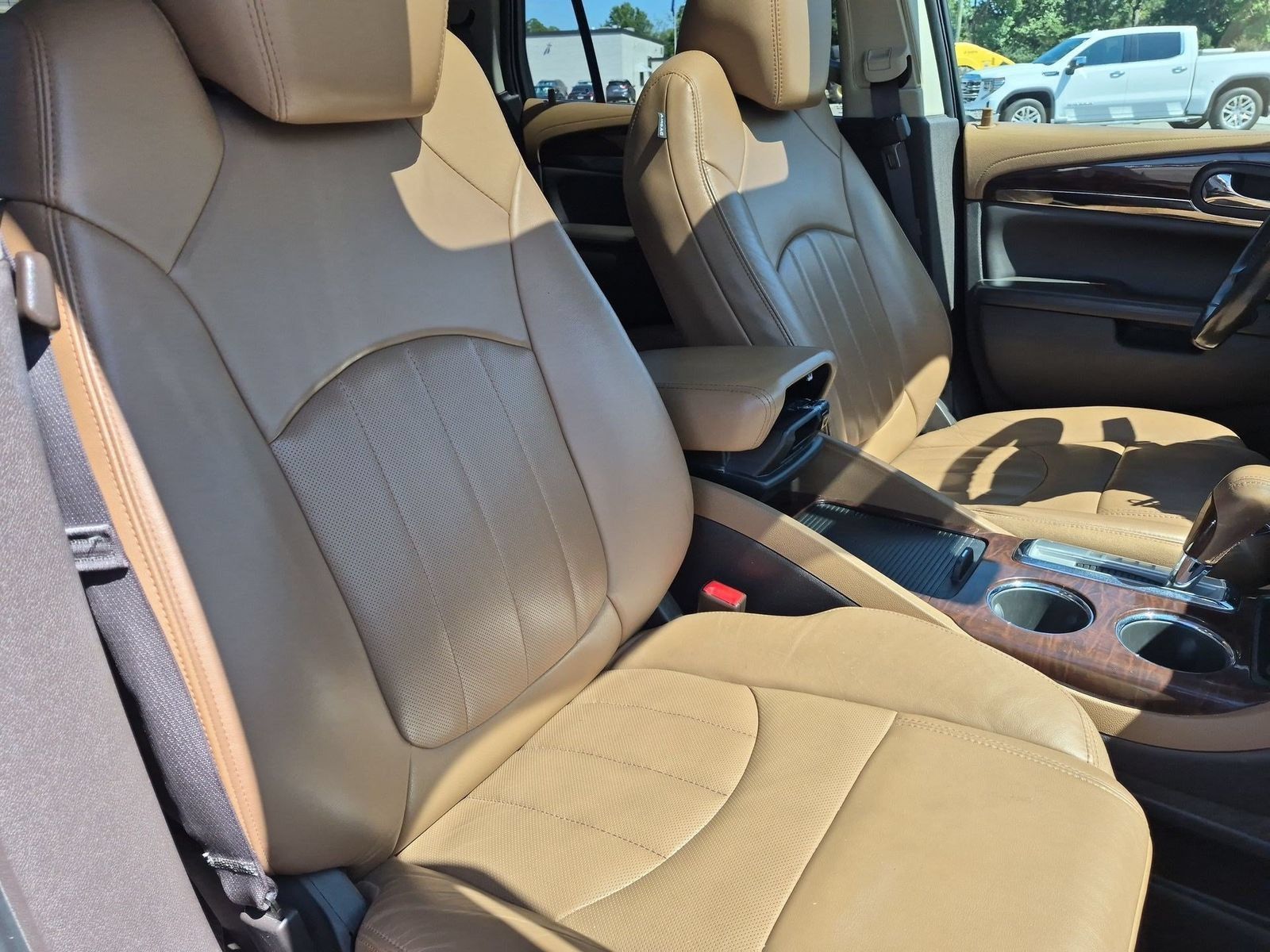 Used 2016 Buick Enclave Leather FWD image 28