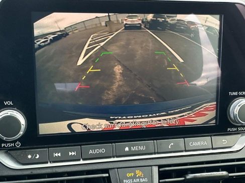 Used 2024 Nissan Altima 2.5 SR image 21