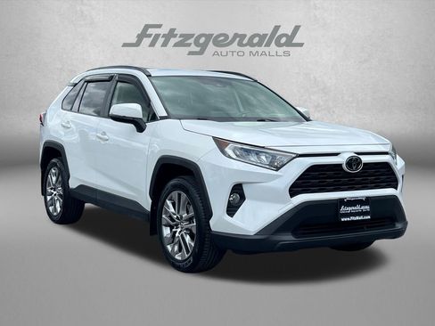 Used 2019 Toyota RAV4 XLE Premium w/ Cold Weather Package AWD/4WD image 1