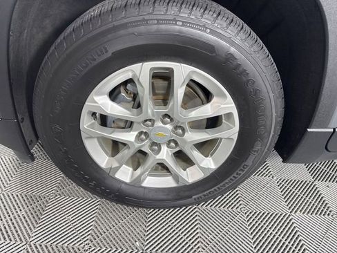Used 2020 Chevrolet Traverse LT w/ Driver Confidence II Package image 8