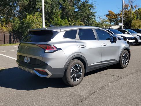 Certified 2024 Kia Sportage LX image 5