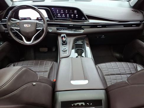 Used 2023 Cadillac Escalade Sport Platinum w/ LPO, ONYX Package image 11