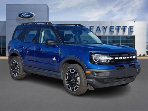 Certified 2023 Ford Bronco Sport Outer Banks w/ Tech Package image 1