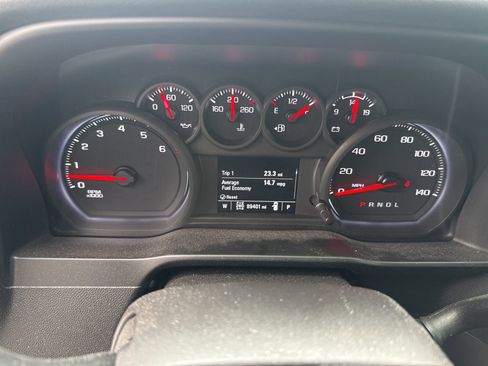 Used 2021 Chevrolet Silverado 1500 Custom Trail Boss w/ Realtree Special Edition image 3