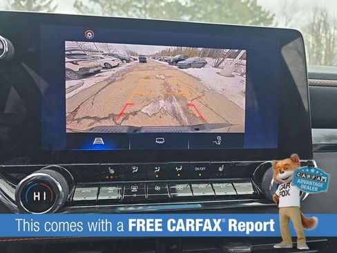 Used 2023 Chevrolet Colorado Z71 w/ Z71 Convenience Package 2 image 2