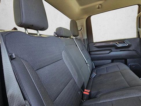 Used 2024 Chevrolet Silverado 2500 LT image 22