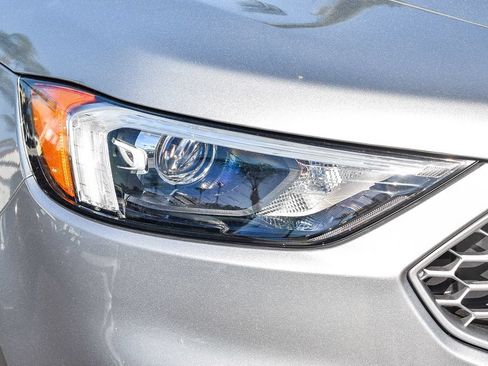 Used 2023 Ford Edge SEL AWD/4WD image 9
