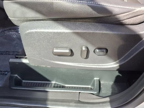 Used 2018 Ford Escape SEL AWD/4WD image 20