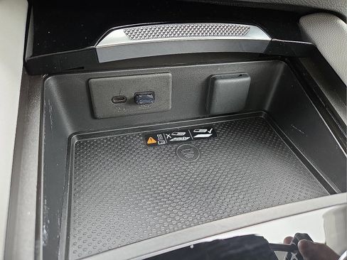 Certified 2024 Buick Envision Avenir image 20