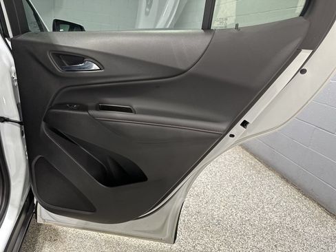 Certified 2024 Chevrolet Equinox RS AWD/4WD image 19