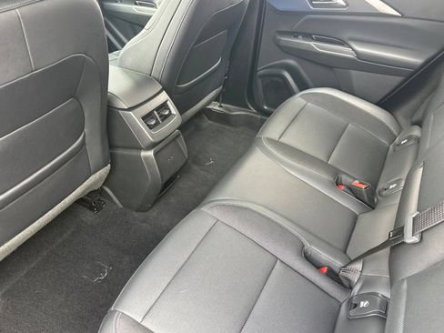 Used 2024 Chevrolet Equinox EV LT AWD/4WD image 15