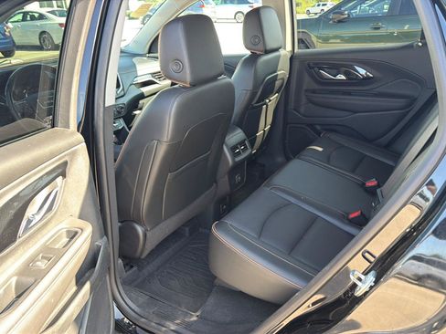 Used 2022 GMC Terrain AT4 w/ Infotainment Package II AWD/4WD image 15