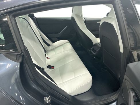 Certified 2023 Tesla Model 3 Long Range AWD/4WD image 11