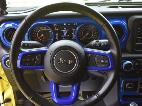 Used 2022 Jeep Wrangler Unlimited Sport AWD/4WD image 18