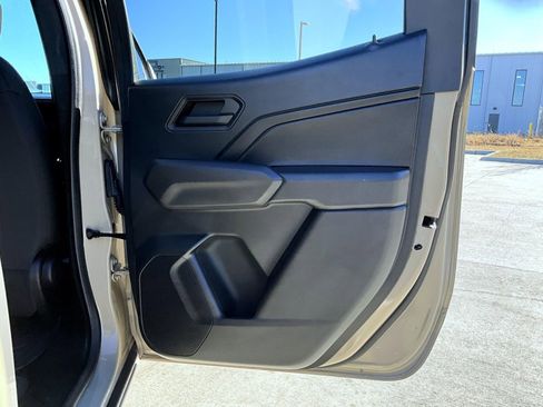 Used 2023 Chevrolet Colorado Trail Boss w/ Technology Package image 21