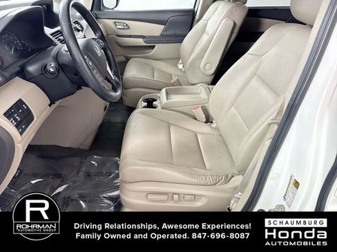Used 2017 Honda Odyssey Touring image 4