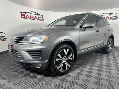 Used 2017 Volkswagen Touareg Wolfsburg Edition image 2