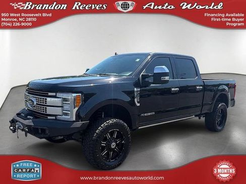 Used 2019 Ford F250 Platinum w/ Platinum Ultimate Package AWD/4WD image 1