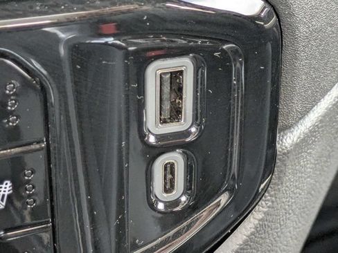 Used 2025 GMC Sierra 1500 SLT w/ SLT Convenience Package RWD image 22
