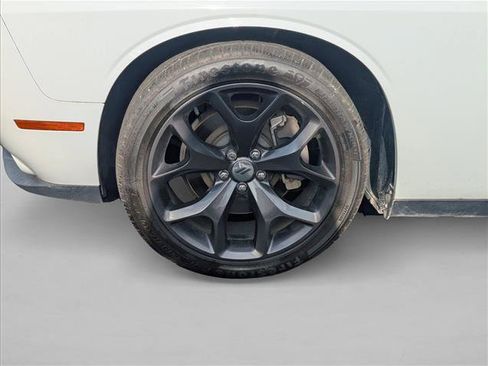 Used 2017 Dodge Challenger SXT Plus RWD image 30